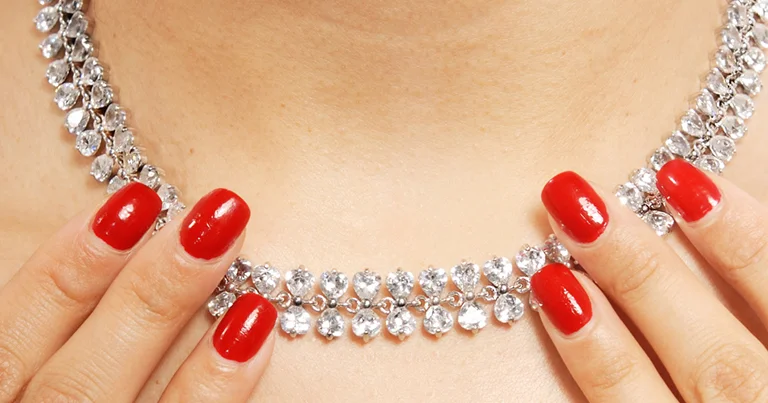 collar-de-diamantes-y-su-historia